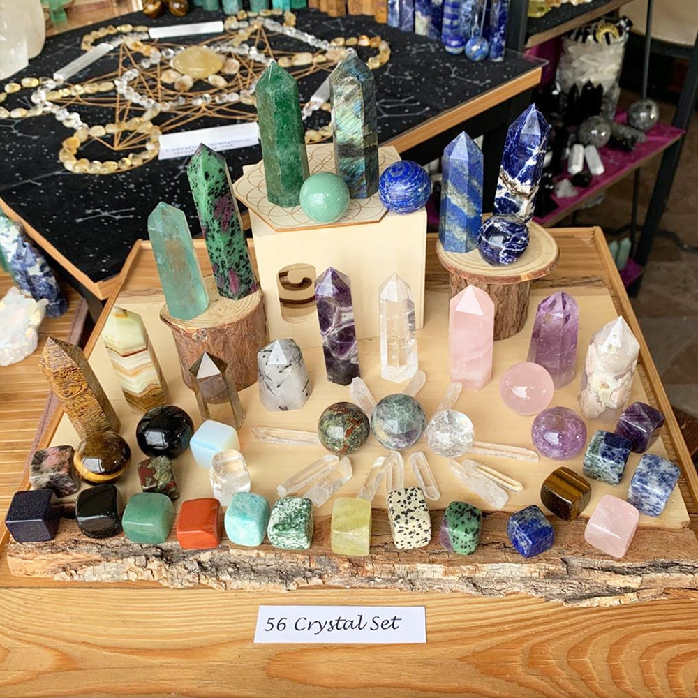 READY FOR PRICING 56 Crystals Kit only ?$ - collection