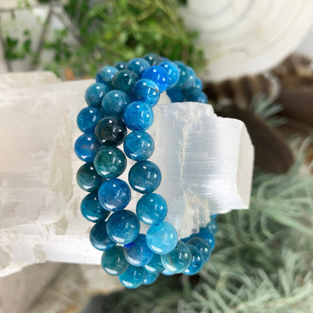 Mala Apatite Bracelet With Velvet Pouch