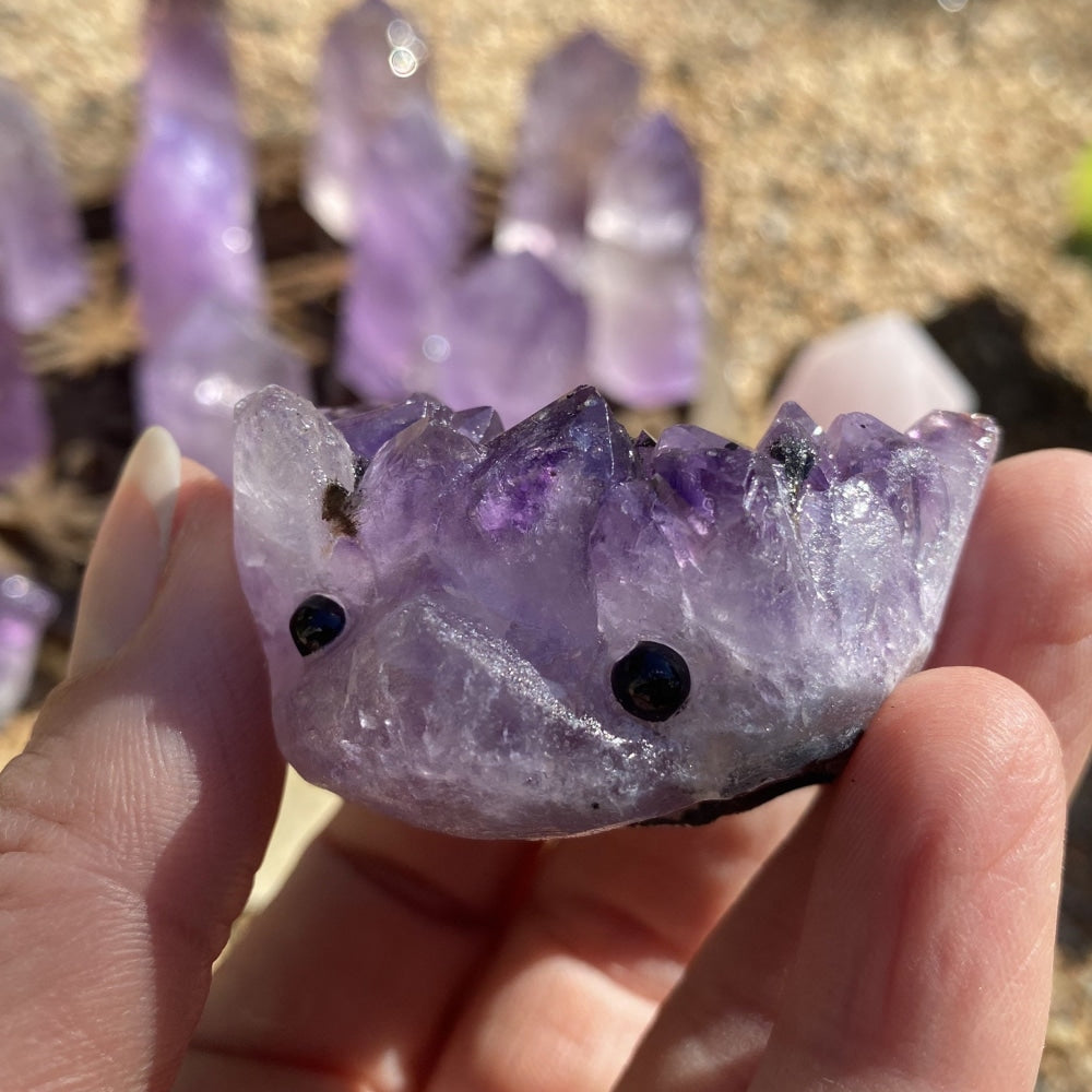 ADOPT ME! Amethyst Cluster Hedgehog Pet - carving