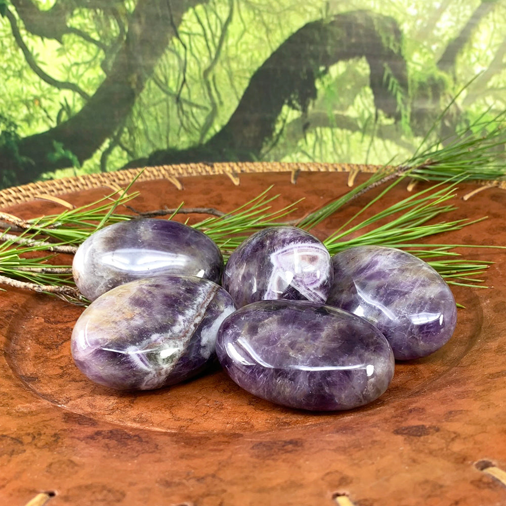 Dream Amethyst Palmstone