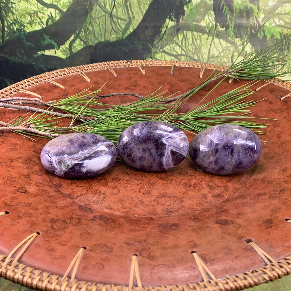 Dream Amethyst Palmstone